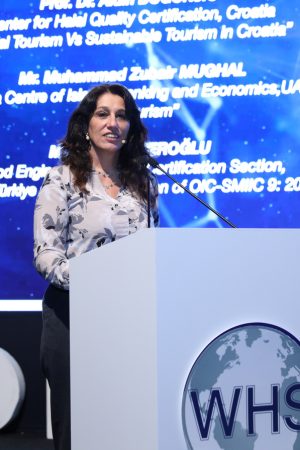 Dr. Barbara Hayat Ruiz- Bejarano
